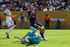 爱游戏官网关于清晨巴塞罗那遗憾出局——英超节点到来，引发热议，阵容厚度经受考验的信息