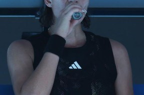 爱游戏网页穆古鲁扎遭遇五连败，加拿大队教练面临压力！的简单介绍